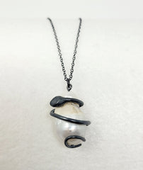 Snake and Pearl Necklace - 20"
