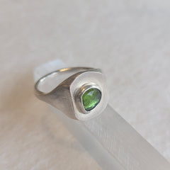 Green Tourmaline Tableau Ring