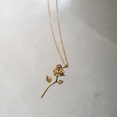 Devotion Rose Necklace - Gold