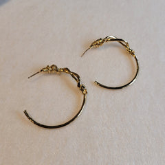 Loose Ends Hoop
