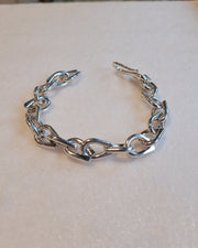 Reconnected Chain Bracelet