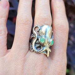 Evil Octopus - Chrysoprase