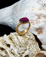 Rhodolite Garnet Gold Signet Ring