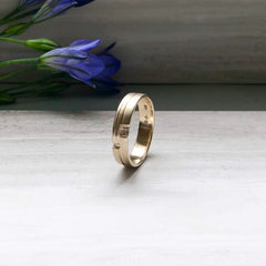 Kanesh Wide Notched Gold Ring