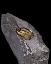 Crest Ring
