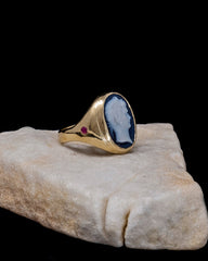 Nero Ring with Ruby