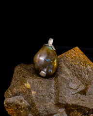 Amassed Labradorite Pendant