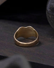 Lover's Lips Cigar Band Ring