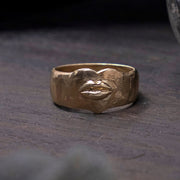 Lover's Lips Cigar Band Ring