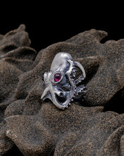 Evil Octopus - Garnet