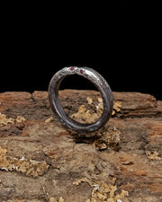 Kissing Snake Ring - Ruby Eyes