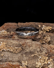 Kissing Snake Ring - Black Diamond Eyes