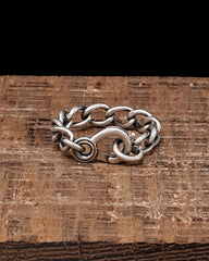 Hooked Ring