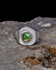 Green Tourmaline Tableau Ring