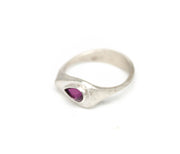 Tableau Ring Rhodolite Garnet