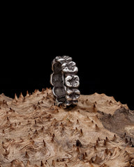 Molar Ring
