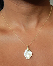 Disc Pearl Necklace - Gold