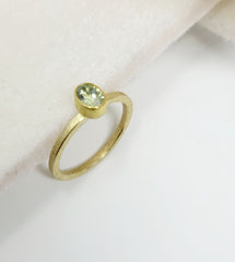 Faceted Aquamarine Gold Ring